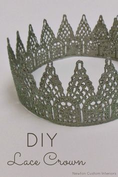 a tiara made out of lace with the words diy lace crown on it