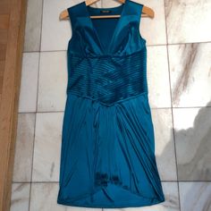 Size 42 Versace Dress Only Worn Once Vintage Teal Green Zips On Side Versace Dresses, Versace Blue, Versace Dress, Vintage Color, Teal Green, Vintage Colors, Versace, Blue Green, Color Blue