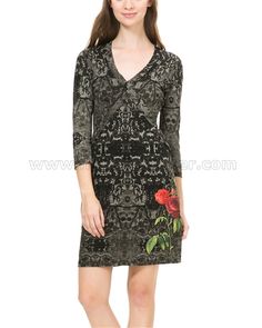 Black V-neck Sweater Dress For Evening, Fitted Casual Jacquard Knit Dress, Casual Fitted Jacquard Knit Dress, Extraordinary Fashion, Desigual Dress, Extraordinary Women, Fall Winter 2016, Fun Fashion, Girls Clothing