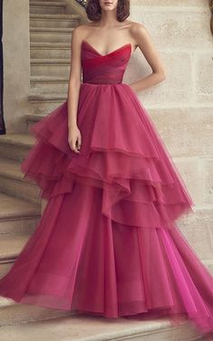 Rok Tile, Graduation Dresses Long, Tule Rok, Gonna In Tulle, Dress Display, Custom Size Dresses, A Line Prom Dresses, Monique Lhuillier, Long Prom Dress