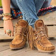 Women's Boots Tassel Shoes Plus Size Outdoor Office Work Solid Colored Booties Ankle Boots Winter Tassel Flat Heel Round Toe Vintage Walking Faux Leather Zipper Black Blue Brown 2023 - US $41.99 Crazy Sneakers, Bohemian Boots, Bota Country, Popular Boots, Boots For Short Women, Leather Moccasins, Winter Boots Women, Flat Boots, Leather Tassel