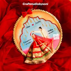 Mehndi Vel Design, Family Hoop Art, Painted Gift Ideas, Wedding Embroidery Hoop, Hoop Wall Art, Diy Anniversary Gift, Homemade Anniversary Gifts, Embroidery Hoop Art Diy, Wedding Hoop