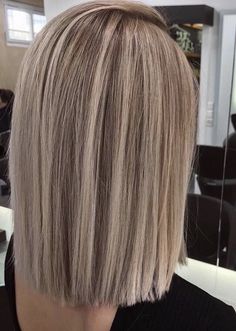 Natural Brunette, Blonde Hair Looks, Short Hair Balayage, Hair Color Balayage, Hair Natural, Blonde Hair Color, Messy Hairstyles, Ombre Hair