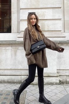 Chic Sporty Outfits, Winter Date Night Outfits, Winter Boots Outfits, Autumn Outfits, Street Style Winter, Looks Chic, Warm Outfits, Sporty Outfits, Autumn Outfit