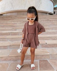 Kids Outfits Daughters, Fashion Baby Girl Outfits, Effortlessly Chic Outfits, Kids Frocks, Toddler Girl Style, Kids Fashion Clothes, Kids Outfits Girls