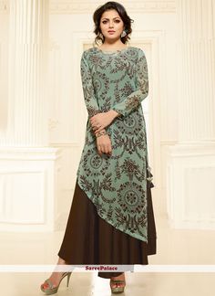 Salwar Designs, Kurti Designs Latest, Long Kurti Designs, Batik Fashion, Dress Design Patterns, Kurti Designs Party Wear, Work Party, Designer Dresses Indian