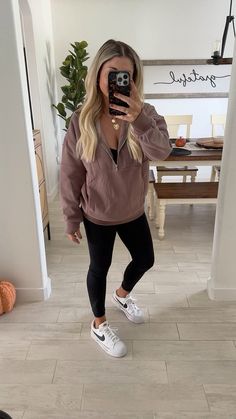 Cute Outfits For Mountains, Lazy New Years Outfit, Jogger Leggings Outfits, Comfy Mom Outfits Fall, Comfy Mom Outfits Winter, Long Airplane Ride Outfit, Leggings Outfit With Sneakers, Tan Vans Outfit, Rainy Football Game Outfit