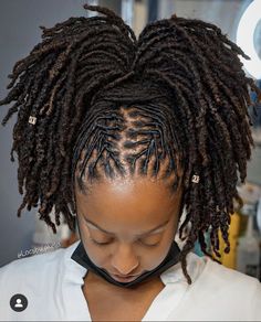 Loc Parts, Ponytail Dreads, Loc Updos, Dreads Styles For Women, Loc Updo, Haircut Design, Sisterlocks Styles, Shaved Side, Twisted Hair