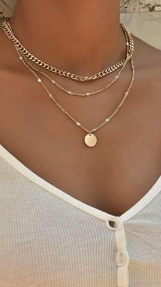 Colar Chocker, Coin Pendant Necklace, Layered Necklace Set, Party Summer, Classy Jewelry, Jewelry Lookbook, Choker Necklaces, Layered Necklace