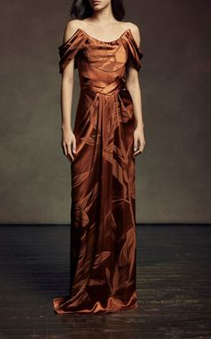 Women's Pamella Roland Pre Fall 2022 Collection | Moda Operandi Jacquard Gown, Book Fashion, Pre Fall Fashion, Character Fashion, Pamella Roland, Character Clothing, Colour Analysis, Dream Outfits, Simple Pakistani Dresses