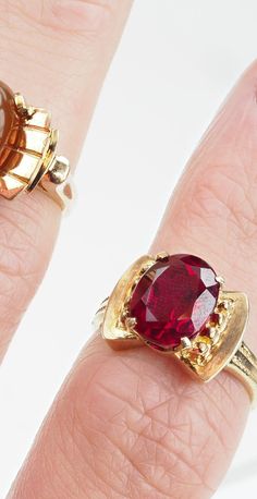 Vintage 1940s 10k gold red stone ring. The ring is a size 6.25 and can be sized. Antique Red 14k Gold Signet Ring, Antique Red Signet Ring In 14k Gold, Vintage Red Signet Ring Stamped 14k, Victorian 14k Gold Ruby Ring In Red, Antique Red Ruby Ring In 14k Gold, Victorian Ruby Ring In 14k Gold, Vintage Red Oval Birthstone Ring, Vintage Red Oval Ruby Ring, Vintage Oval Red Ruby Ring