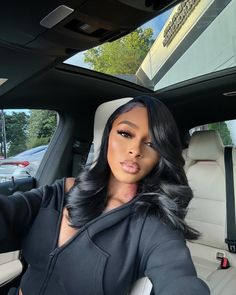 Side Bobs Black Women, Side Part Quick Weave Layers, Layers Wig Black Women, Grad Hairstyles Black Women, Side Part Layers Black Women, Side Part Layered Hair Black Women, Quick Weave With Layers, Side Part With Layers Black Women