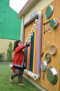 Outside Music Wall, Sensory Music Wall, Music Wall Preschool, Music Corner Preschool, Musical Playground, Doors Music, Kids Backyard Playground, Outdoor Learning Spaces