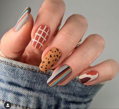 Colorful Fall Nails, Boho Fall Nails, Fall Western Nails, Trendy Fall Nails, Maquillage Yeux Cut Crease, Nail Design Glitter, Western Nails, Brown Nails Design, Boho Nails