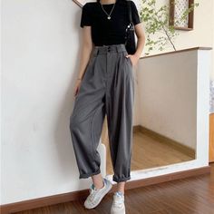 Brand Name: Anokhinaliza Material: COTTONMaterial: PolyesterLength: Ankle-Length PantsOrigin: CN(Origin)Season: Spring/AutumnModel Number: jjx1834Pattern Type: SolidStyle: CasualPant Style: Wide Leg PantsFront Style: FlatFit Type: LOOSEAge: Ages 16-28 Years OldDecoration: ButtonDecoration: PocketsFabric Type: BroadclothClosure Type: Zipper FlyWaist Type: HIGHSize: XS S M L XL XXL XXXL 4XLSeason: spring summer autumnStyle: Korean styleCondition: dailyModel number: women pantsColor: black grayDepa Mode Ulzzang, Summer Pants Women, Ankle Length Pants, Style Minimalist, Women Pants Casual, Pants Women, Streetwear Women, Looks Vintage, Straight Pants