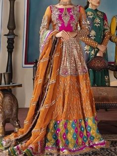 Orange Lehenga, Reception Bridal Dress, Bridal Lehenga Online, Designer Bridal Lehenga, Party Wear Lehenga, Online Wedding Dress, Wedding Dress Shopping, Bridal Lehenga