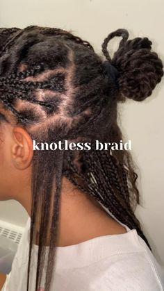 Feed In Knotless Braids, Knotless Braid Tutorial, Knotless Braid, Braids Tutorial, Braided Hair Tutorial, Single Braids, Braid Tutorial, Natural Hair Updo, Knotless Braids