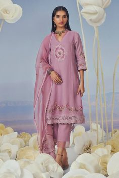 Orchid purple three fourth sleeves stand collar V neck kurta in linen base with delicate rose bud embroidery, net work patch details and adorned with lace embellishments. - Aza Fashions Elegant Linen Kurta For Spring, Festive Elegant Lavender Kurta, Elegant Linen Sets For Eid, Festive Lavender Elegant Kurta, Spring Wedding Purple Kurta, Pink Embroidered Cambric Kurta, Fitted Purple Kurta With Intricate Embroidery, Bohemian Embroidered Purple Kurta, Purple Embroidered Long Sleeve Kurta