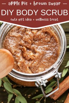 homemade apple pie body scrub Brown Sugar Scrub Recipe, Diy Apple Pie, Homemade Exfoliating Scrub, Sugar Body Scrub Diy, Food For Dry Skin, Honey Scrub, Homemade Coffee Scrub, Salt Scrub Diy