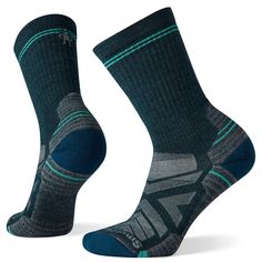 Perform with the power and comfort of ZQ-certified Merino wool in our Hike Light Cushion Crew socks—formerly known as PhD® Outdoor. We've updated our best women's hiking socks to include more sustainable materials with the addition of recycled nylon, improved durability and mesh zones, and an even more perfect fit. But, don't worry. Our fan-favorite sock technologies aren't going anywhere—offering you all-day comfort and natural performance in a women's-specific fit. A crew height helps add cove