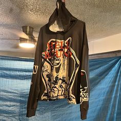 Vintage Hell Bound Printed Hoodie Xl Brand New Never Worn Just Can’t Fit Clearing The Closet Black Grunge Outerwear With Drawstring Hood, Hip Hop Style Gray Outerwear, Black Hooded Grunge Sweatshirt, Hip Hop Long Sleeve Halloween Outerwear, Oversized Black Band Merch Hoodie, Oversized Black Hoodie With Band Merch, Gray Hooded Outerwear With Graphic Print, Gray Long Sleeve Techwear Sweatshirt, Gray Hooded Top For Streetwear