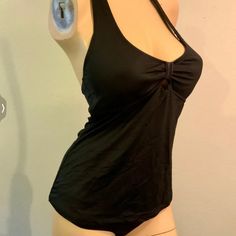 This Beautiful Black Tankini Is Classically Elegant And Never Goes Out Of Style Black Mid Length Halter Top With Peakaboo Under Bust. Hipster Bottom Halter Top Swimsuits Tankini, Strapless Swimwear, High Neck Tankini Top, Bandeau Tankini Top, High Neck Tankini, Swimwear Black, Underwire Tankini Tops, Bandeau Tankini, 2000s Style