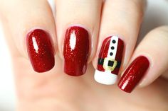 Oh,oh,oh... bonjouuur! On continue dans notre lancée avec ce nail-art de Noël que j'ai adoré porter, à l'effigie d'un célèbre barbu tout de rouge vétu. Je crois vous l'avoir déjà dit (une bonne diz... Trendy Nail Polish, Oh Oh, Nail Art Galleries, Christmas Nail, Christmas Nail Art