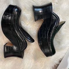 Brand New Never Worn Perfect Bottega Veneta Mules. Get This Deal As They Are Currently Selling Online For $1150. Formal Leather Wedge Sandals With 4-inch Heel, Elegant Leather Wedge Sandals With Block Heel, Chic Leather Wedge Sandals With Reinforced Heel, Modern Black Wedge Sandals With Sculpted Heel, Leather Closed Toe Wedge Sandals With Sculpted Heel, Closed Toe Leather Wedge Sandals With Sculpted Heel, Chic Pointed Toe Wedge Sandals With 4-inch Heel, Luxury Leather High Heel Wedge Sandals, Leather High Heel Wedge Sandals For Evening