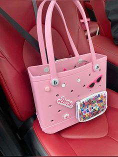 black girl nurse Steve Madden Purse Handbags, Crocs Bag, Crocs With Charms, Pretty Pink Princess, Steve Madden Purse