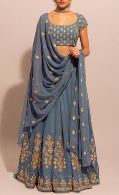 Indian Outfits Lehenga, Lehnga Dress, Blue Lehenga, Red Lehenga, Patiala Salwar, Indian Lehenga, Kendall Jenner Outfits