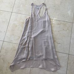 Haute Hippie Nwot 100% Silk Beige Dress W/ Detail Is A Size Xs But Can Fit A Size Small. Gorgeous Dress And Never Been Worn. Has Some Detail On The Side And Racerback Back. Priced Over $400 In Stores. Priced To Sell. Ef Chic Sleeveless Taupe Dress, Gray Summer Midi Dress For Daywear, Gray Midi Dress For Summer Daywear, Chic Taupe Dress For Summer, Chic Taupe Summer Dress, Summer Sleeveless Taupe Dress, Sleeveless Taupe Summer Dress, Taupe Sleeveless Summer Dress, Silk Beige Dress