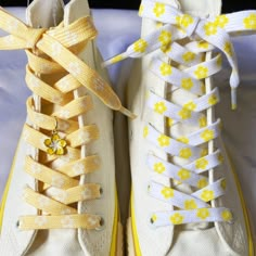 Yellow and White Sakura Shoe Laces, Cherry Blossom Lace With Sakura Charm - ONE PAIR DETAILS: * You will get 1 pair of sakura shoelaces * Every single pair of shoelaces will come with 1pc yellow sakura charm as free gift * Shoelace width: 0.8cm, length please ref to the options * Application: Puma, Vans, Converse, Nike, Adidas, etc * Pattern details: #1 - yellow lace + white sakura, #2 - white lace + yellow sakura NOTES: 1. IMPORTANT: We will double-check each pair's lace length to make sure the White Sakura, White Flat Shoes, Embroidered Shoes, Yellow Shoes, Yellow Lace, Yellow Aesthetic, Shoe Insoles, Crochet Chart, White Flats