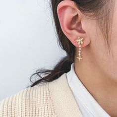 NOTE: the pearls in picture are NOT included in this item. High quality real gold plated brass earring posts, color not easily tarnish, lead nickel free Size: 27x9mm Quantity: 4pcs=2 pairs Color: gold Material: 18K gold plated brass  ❤ This listing is for ear backs to match: ❤ https://www.etsy.com/shop/Nbeads?ref=seller-platform-mcnav&search_query=ear+back ❤ More gold plated brass items here: ❤ https://www.etsy.com/shop/Nbeads?search_query=GB Dainty Gold Flower-shaped Pearl Earrings, Gold Dainty Pearl Earrings Flower Shape, Dainty Gold Pearl Earrings In Flower Shape, Gold Dainty Pearl Earrings In Flower Shape, Brass Items, Brass Earring, Flower Earring, Jan 11, Earring Posts