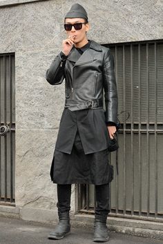 #street Cyberpunk Techwear, Burning Men, Dieselpunk, Mens Street Style, Modern Man, Leather Fashion, Emporio Armani, All Black