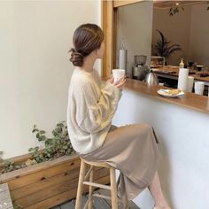 Korean Coffee Shop, Korean Photo, Japanese Lifestyle, Bridal Hair Buns, Coffee Shop Aesthetic, Korean Japanese, Lifestyle Aesthetic