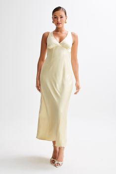 Classically chic.The MEGHAN Short Sleeve Satin Maxi Dress epitomises timeless elegance and sophistication. Featuring a flattering V neckline and a discreet centre back invisible zip, this dress exudes understated charm and grace. Its maxi length adds a touch of allure, perfect for making a statement on any occasion. Enhanced with gathered under-bust detail, it ensures a flattering fit that complements your figure flawlessly. Lined for comfort, the Meghan dress is the epitome of effortless chic, Front Split Dress, Sorority Formal, Lemon Sorbet, Evening Outfit, Velvet Maxi Dress, Exude Confidence, Split Maxi Dress, Maxi Dress Online, Grad Dresses