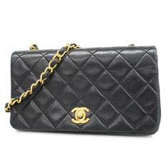 [3ca0446] Auth Chanel Shoulder Bag Matelasse Single Chain Lambskin Black Gold metalBrand: ChanelGender: WomenLine: MatelasseModel: single chainColor: BlackHardware color: GoldMaterial: LeatherComes with: NoneSize (HxWxD): 10cm x 19cm x 6cm / 3.93'' x 7.48'' x 2.36'' Chanel Shoulder Bag, Gold Ounce, Black Hardware, Brunei, Gold Material, Wallet Case, Louis Vuitton Bag, Luxury Bags, Gold Metal