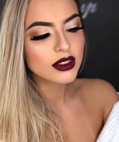 Burgundy Lipstick, Holiday Makeup Looks, Makeup Lips, Cool Winter, Beauty Make-up