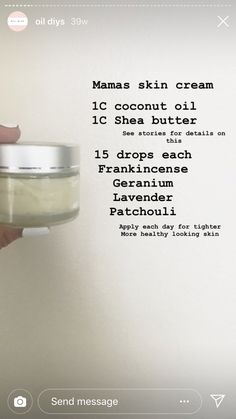 Diy Creams And Lotions, Essential Oil Beauty, Diy Cream, Diy Essentials, Essential Oils Health, Face Creams, Diy Skin Care Recipes, Homemade Lotion, Essential Oil Blends Recipes