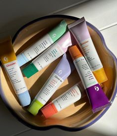 Glossier Lip, Glossier Lip Balm, Lip Gloss Cosmetics, Shower Skin Care, Balm Dotcom, Makeup For Teens, Pretty Skin Care