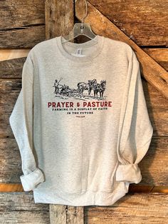 Prayer and Pasture Sweatshirt Ag Shirt Support Your Local - Etsy Western Boutique Ideas Products, Plus Size Farm Outfits, Farm Wife Outfit, Farmer Gifts For Him, Farm Work Outfit, Farm Outfit Women, Farmgirl Outfits, Stockshow Outfits, Sweatshirt And Shirt Outfit