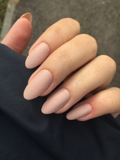 Matte Nude Nails, Neutral Nails Acrylic, Fall Nail Trends, Oval Nails, Girls Nails, Artificial Nails, Luxury Nails