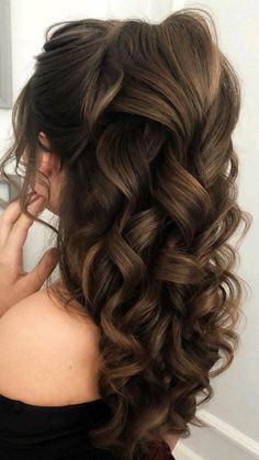 Up Wedding Hairstyles, Sanggul Modern, Half Up Wedding, Quince Hairstyles, Peinados Fáciles Para Cabello Corto, Voluminous Hair