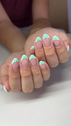 Insta: @manis.by.morg Green Vacation Nails, Tech Nails, Nail Aesthetic, Beachy Nails, Acrylic Nail Shapes, Finger Paint, Spring Acrylic Nails, Cute Spring Nails, Summery Nails