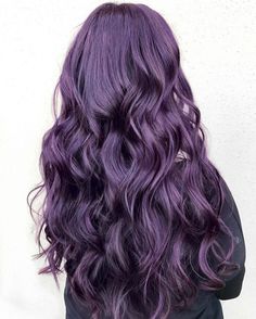 Dark Purple Hair Color, Long Purple Hair, Hair Color Plum, Dark Purple Hair, Plum Hair, Violet Hair, Hair Color Burgundy, Hair Color Shades, Hair Color Purple