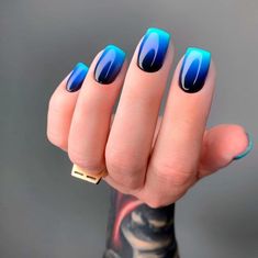 Faded Nails, Blue Ombre Nails, Fancy Nails Designs, Nails Today, Work Nails, Her Nails, Ombre Nail Designs, Nail Art Ombre, Gradient Nails