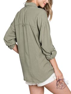 Oversized utility Shirt Made of Soft Washed Tencel. This Shirt has long sleeves with roll-up snaps, chest and side pockets. It's a Light and Oversized Top to Wear Open or Buttoned Up. Fabric: 100% Tencel Relaxed Fit Long Sleeve Tops With Snap Buttons, Solid Utility Top With Button Closure, Utility Style Khaki Tops With Buttons, Khaki Utility Top With Button Closure, Khaki Utility Tops With Buttons, Khaki Long Sleeve Tops With Buttoned Pockets, Casual Tops With Roll-up Sleeves And Shirttail Hem, Casual Long Sleeve Tops With Snap Buttons, Trendy Long Sleeve Tops With Roll-up Sleeves