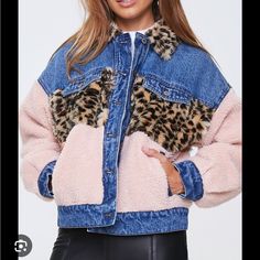 -Forever 21 Denim Cheetah Print Jacket -Only Worn Once, Basically Brand New -Size Small Denim Jacket Painted, Cheetah Print Jacket, Capsule Wardrobe Outfits, Forever 21 Jacket, Print Jacket, Crop Jacket, Cheetah Print, Hoodie Jacket, Denim Fashion