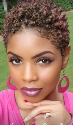 Short Black Hairstyles Natural Curls, Black Female Haircut, 4b Twa, Growing Short Hair, Coiling Natural Hair, Black Hair Short Cuts