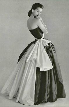 Madame Gres, Mode Tips, Robes Vintage, Fifties Fashion, Look Retro, Fashion 1950s, 1950s Style, Retro Mode, Vintage Gowns